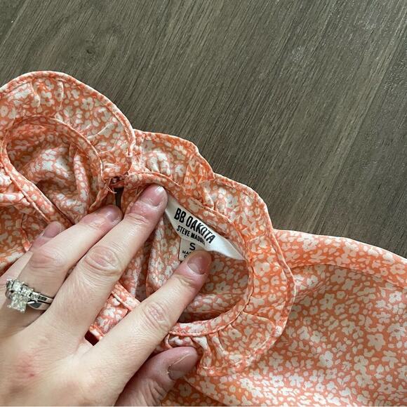 Revolve BB Dakota Steve Madden Not the Blosso-Me Peach Romance Top - Picture 5 of 6